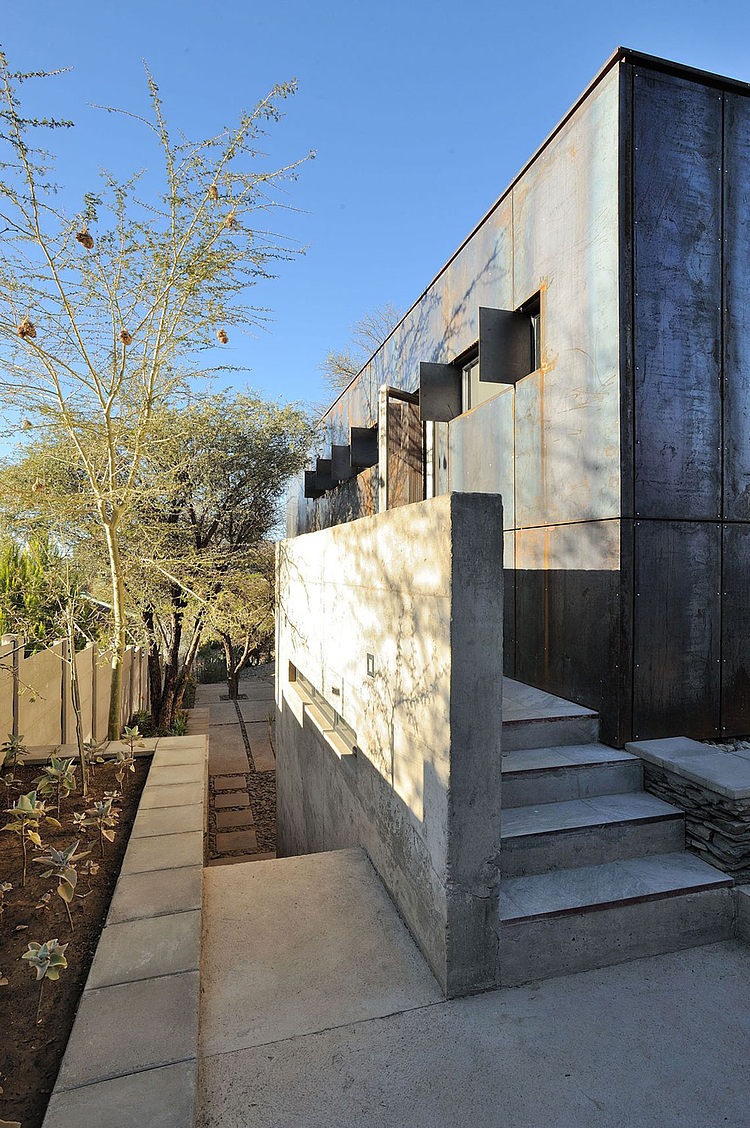 House in Namibia by Wasserfall Munting Architects