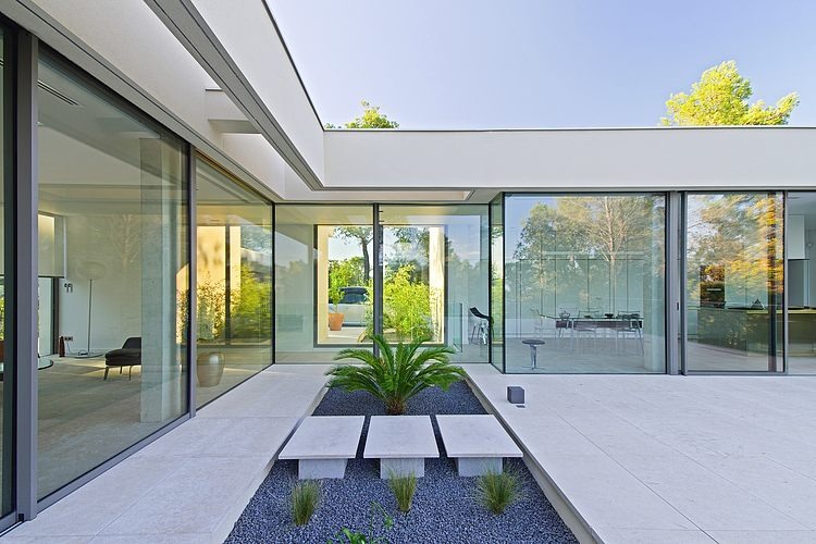 Maison Art by Brengues & Le Pavec Architectes