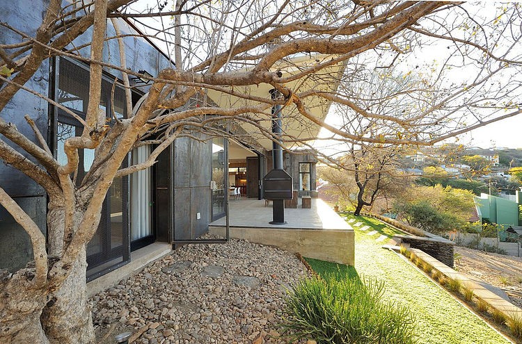 House in Namibia by Wasserfall Munting Architects