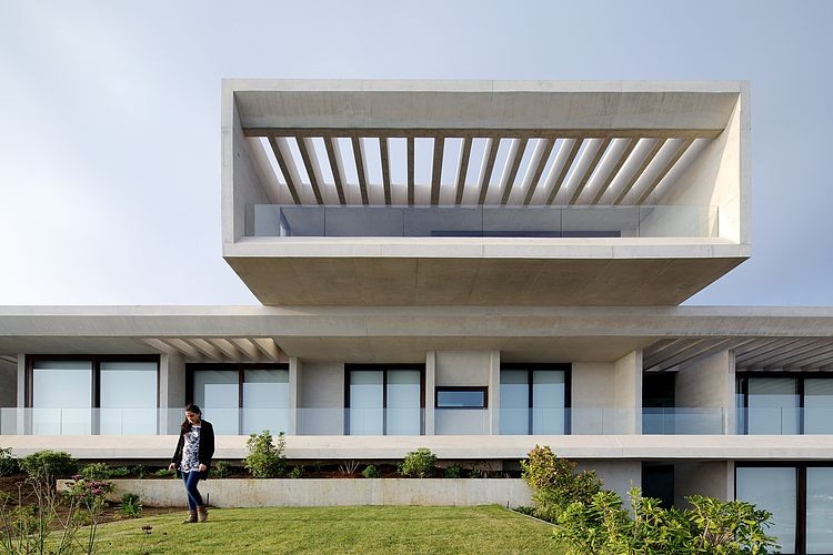 Mo House by Gonzalo Mardones Arquitecto