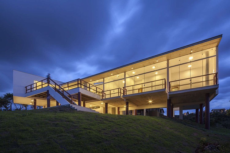 D&P House by Atelier Paralelo