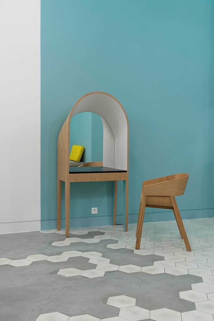 Le Coiffeur by Margaux Keller and Bertrand Guillon