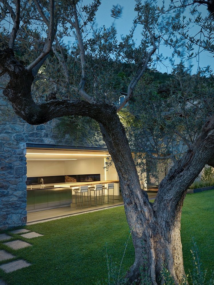 MT House by Rocco Borromini