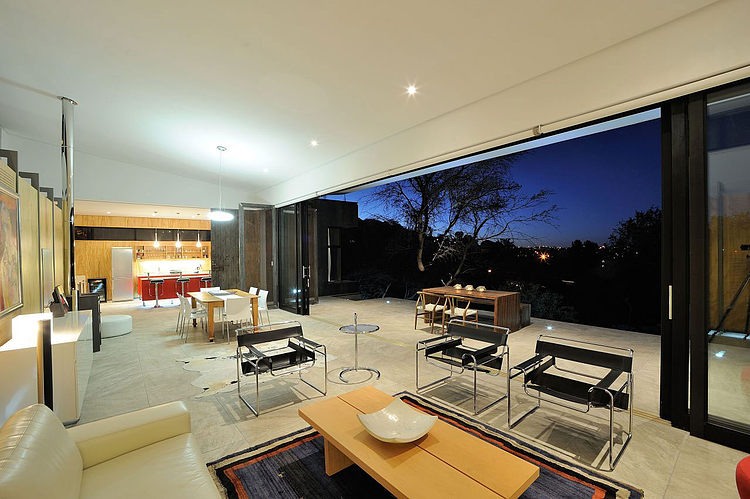 House in Namibia by Wasserfall Munting Architects