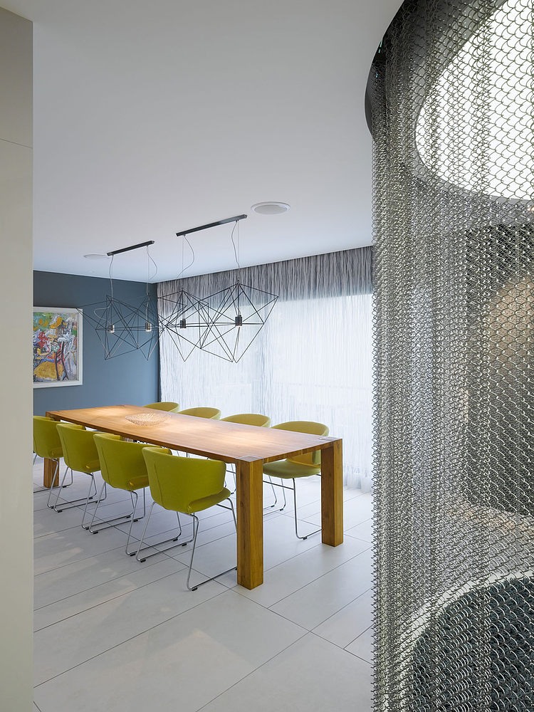 Apartment Sch by Ippolito Fleitz Group