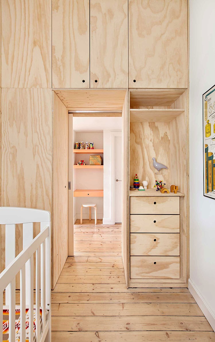 Flinders Lane Apartment by Clare Cousins Architects