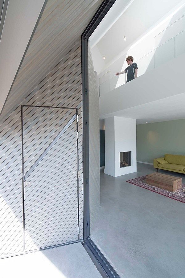 House W by Studio Prototype
