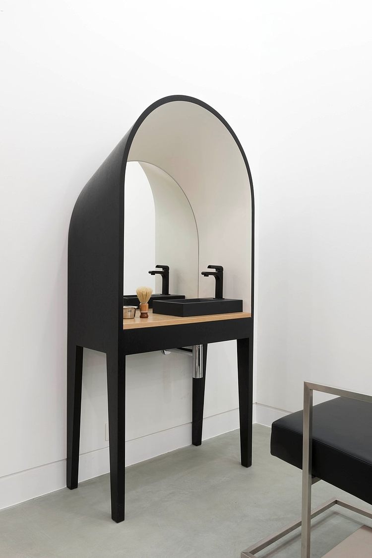 Le Coiffeur by Margaux Keller and Bertrand Guillon