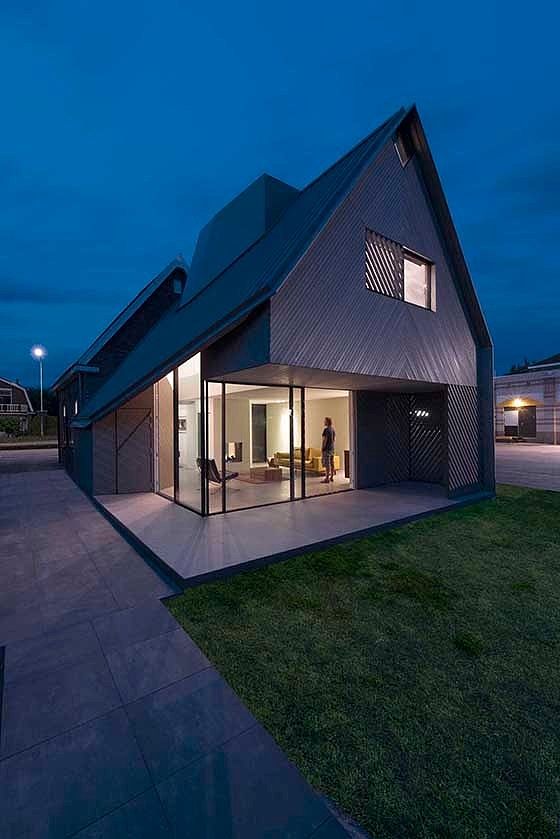 House W by Studio Prototype