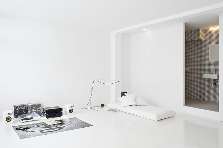 The White Retreat by CaSA