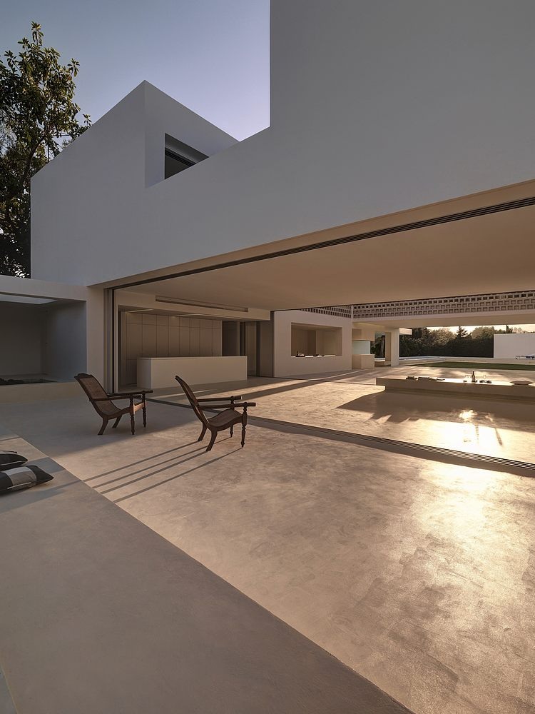 House over a Garden by Gus Wüstemann Architects