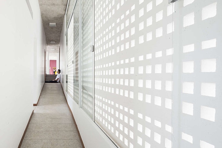 D&P House by Atelier Paralelo