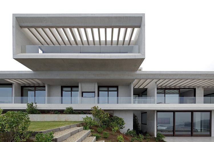 Mo House by Gonzalo Mardones Arquitecto
