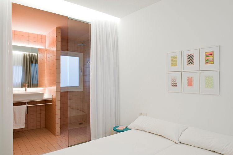 Rocha Apartment by CaSA