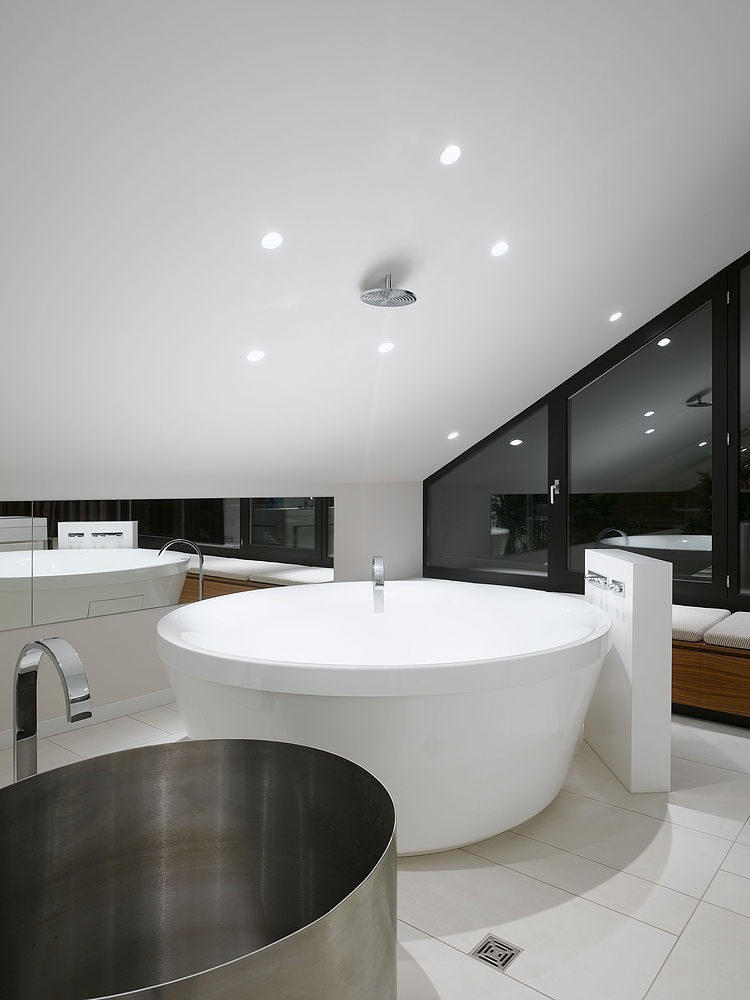 Apartment Sch by Ippolito Fleitz Group