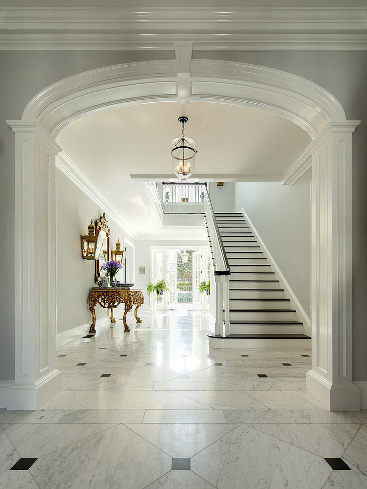 Georgian Home by Gordon Gibson Construction