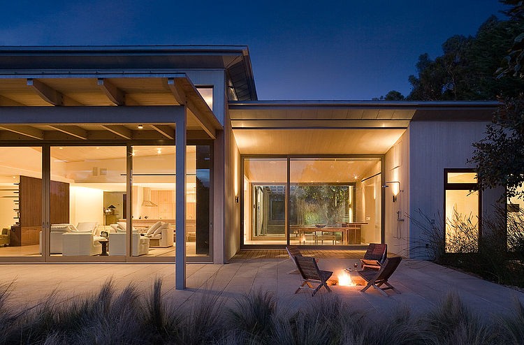 Malibu House by Dutton Architects