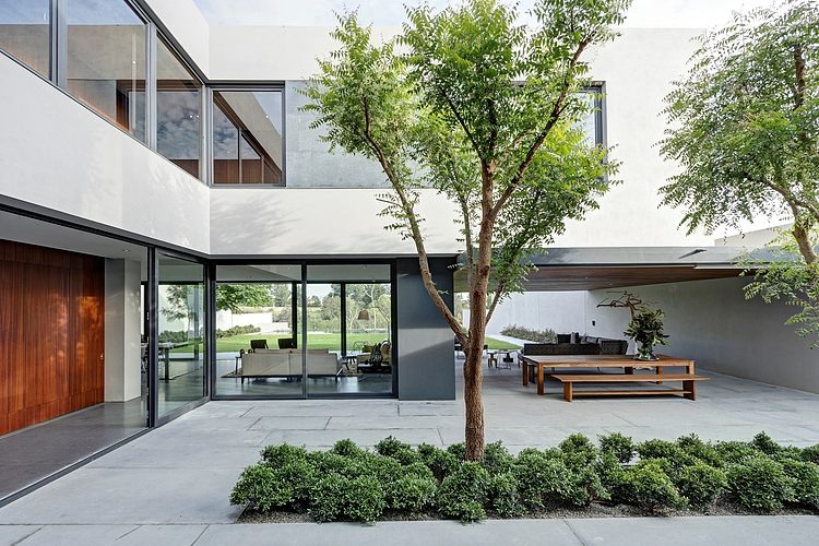 Casa LA by Elías Rizo Arquitectos