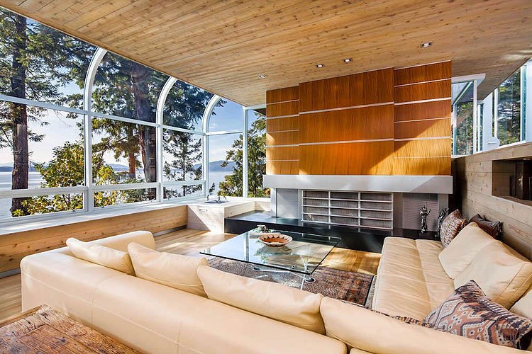 North Saanich Residence