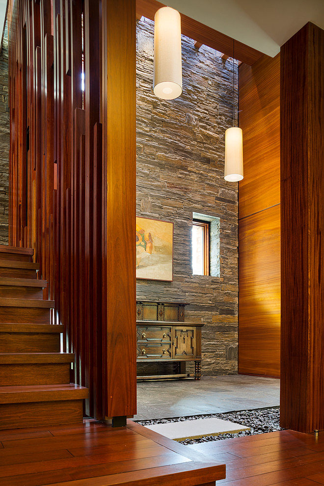 Chalon Residence by Dynerman Architects