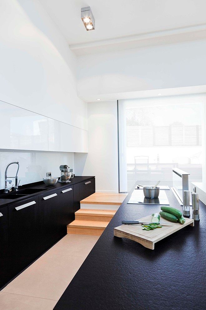 Loft in Lyon by Damien Carreres