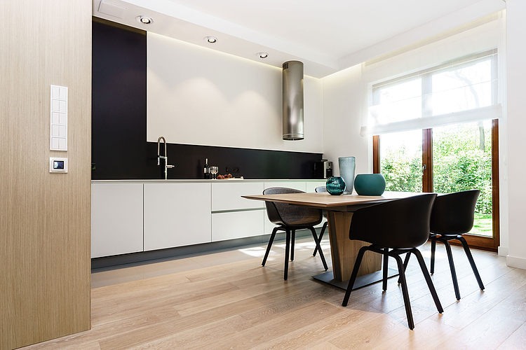 Gdynia Apartment by Design Studio Dragon Art