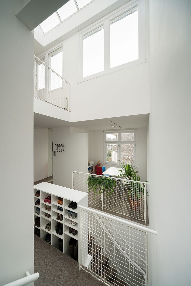 Apartment in Amsterdam by MAMM Design