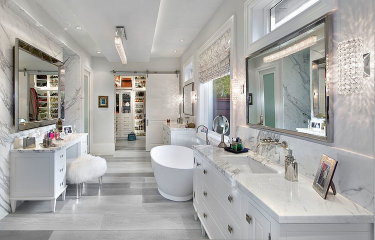 Coastal Home by MHK Architecture & Planning
