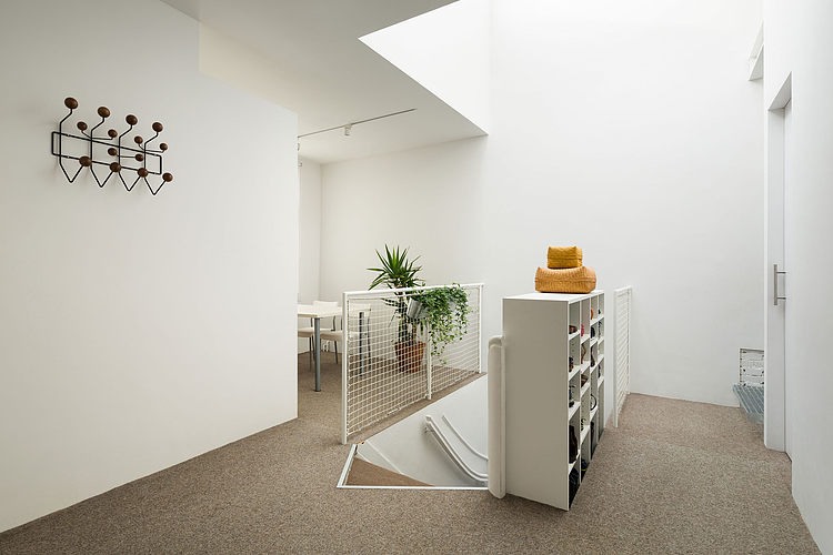 Apartment in Amsterdam by MAMM Design