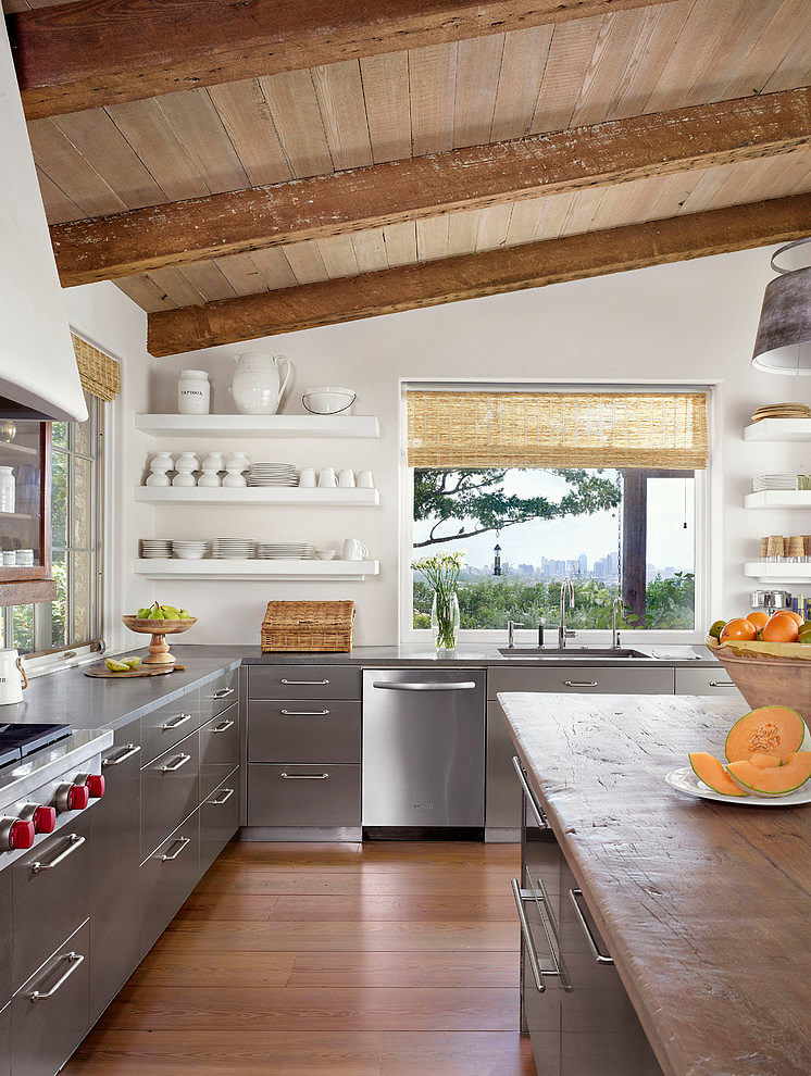 Stratford Mountain by Ryan Street & Associates