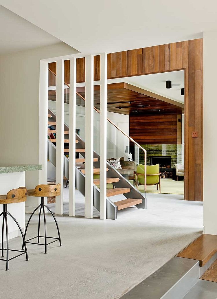 Chalet Lac Gate by Boom Town