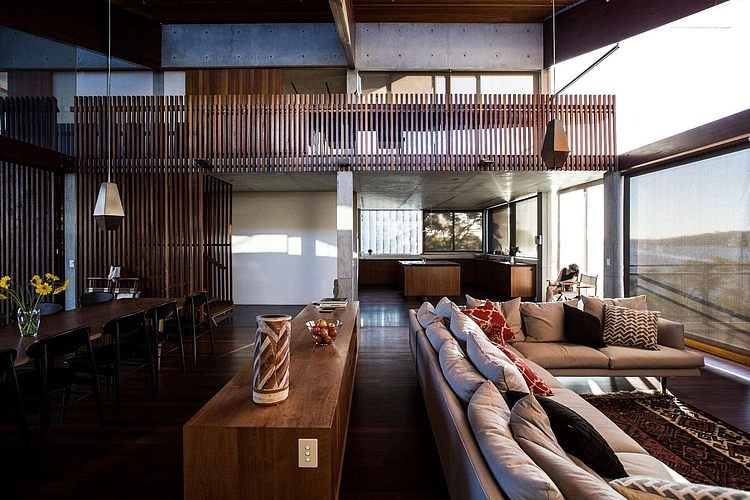 Edge House by Steele Associates