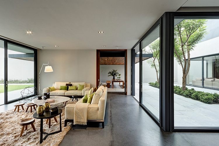 Casa LA by Elías Rizo Arquitectos