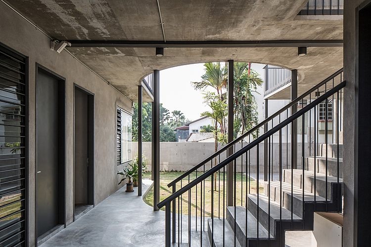Vermani House by EJ Architects