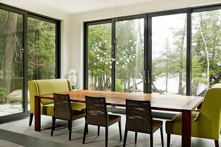Chalet Lac Gate by Boom Town