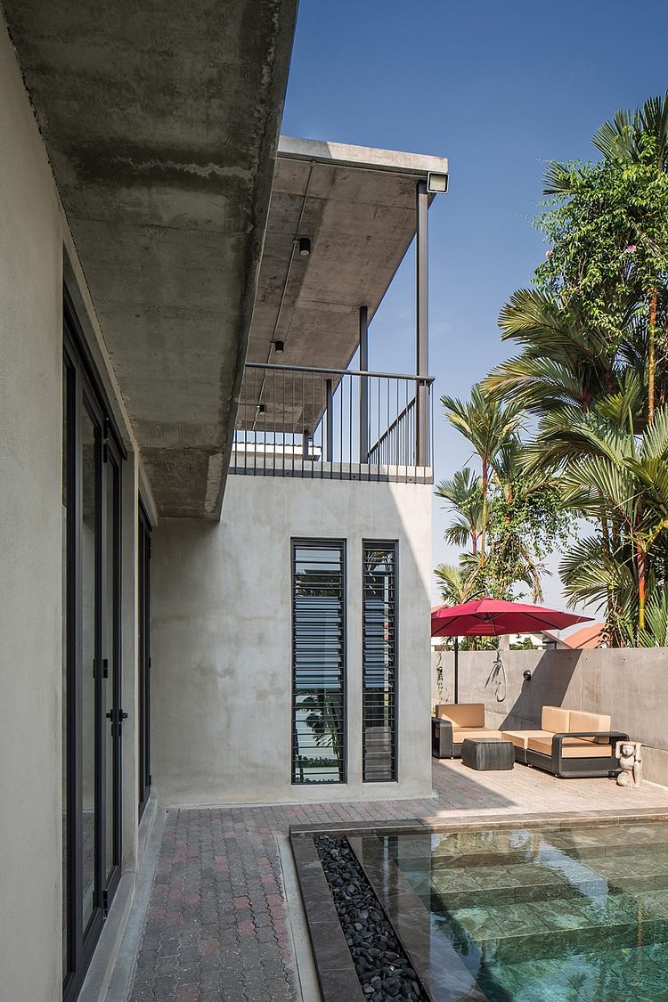 Vermani House by EJ Architects