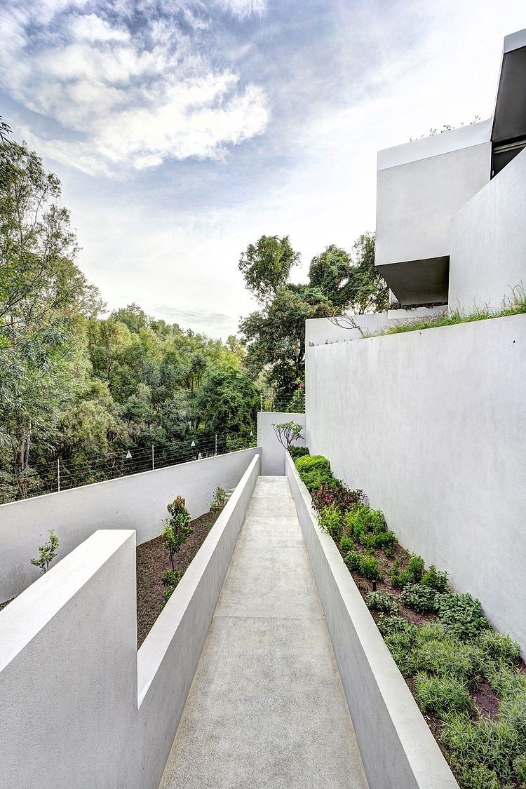 Casa LA by Elías Rizo Arquitectos