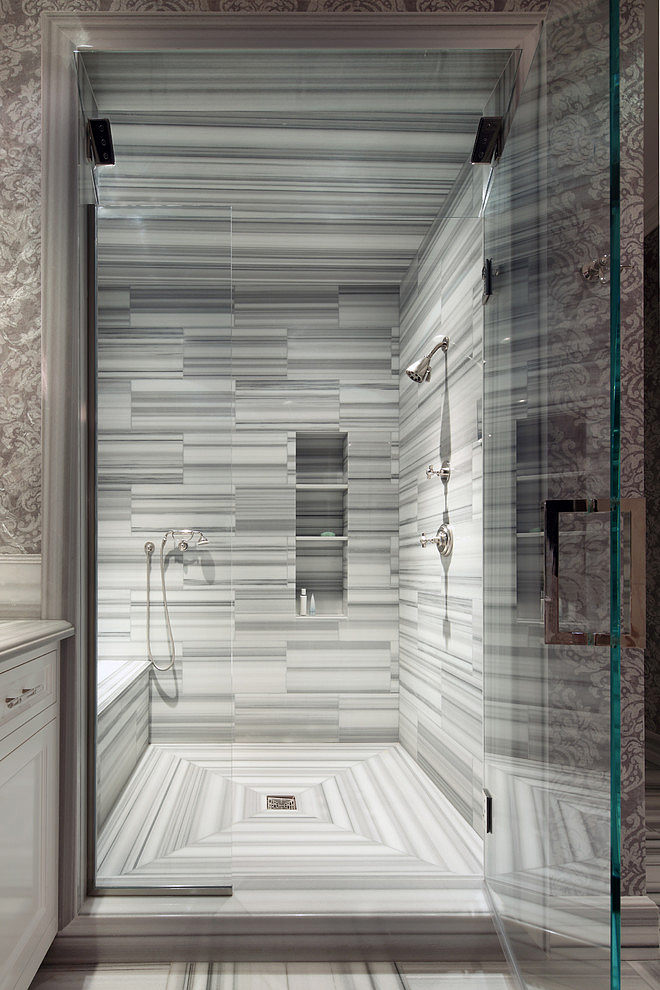 Georgian Home by Gordon Gibson Construction