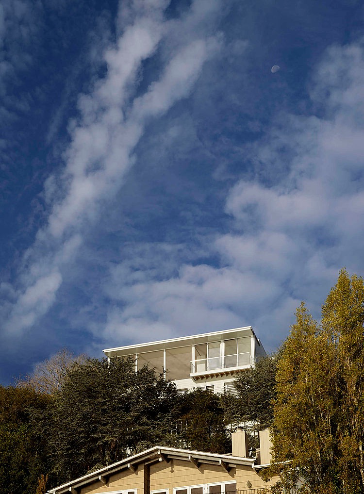 Sausalito Hillside by Turnbull Griffin Haesloop Architects