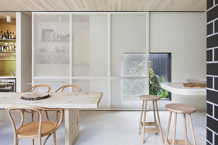 Brick House by Clare Cousins Architects