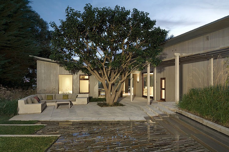 Malibu House by Dutton Architects