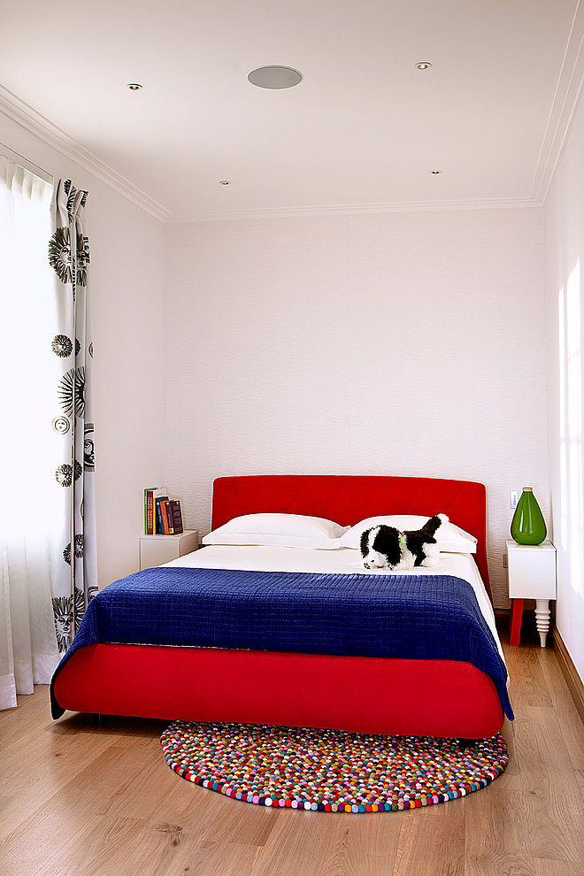 Palace Court by Roselind Wilson Design
