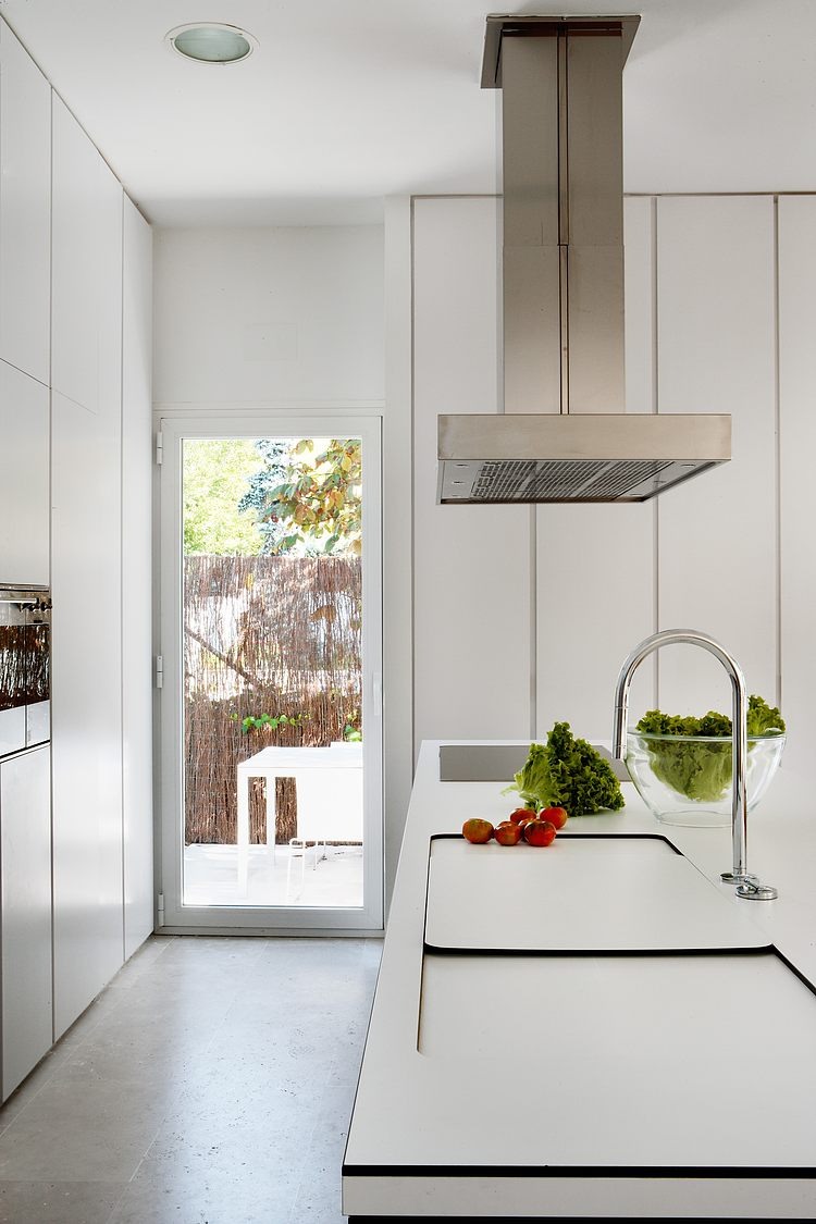 Casa Cambrils by Ábaton Arquitectura