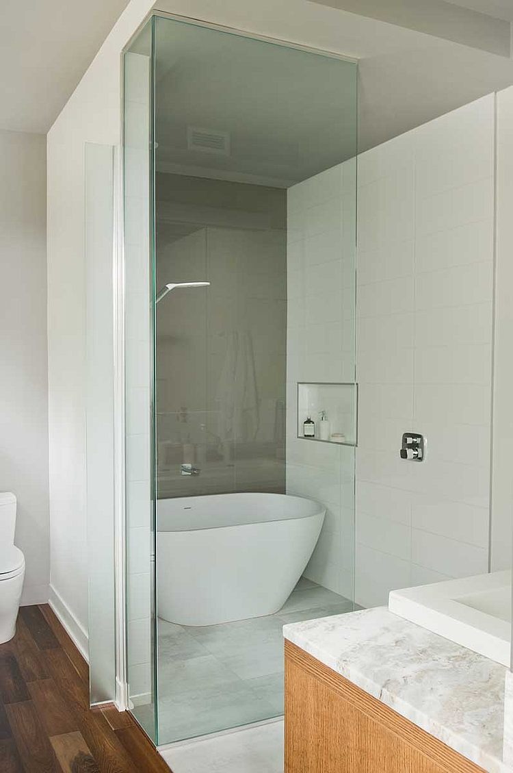 Chalet Lac Gate by Boom Town