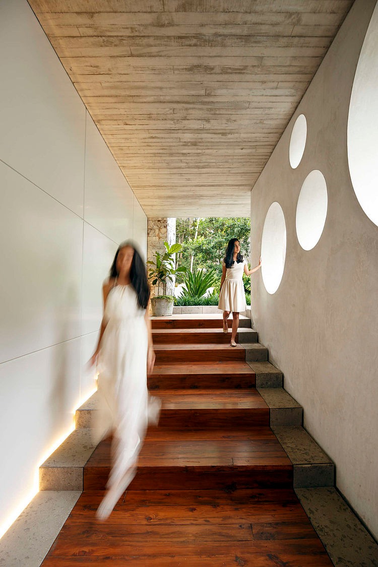 Chinkara House by Soliscolomer Y Asociados