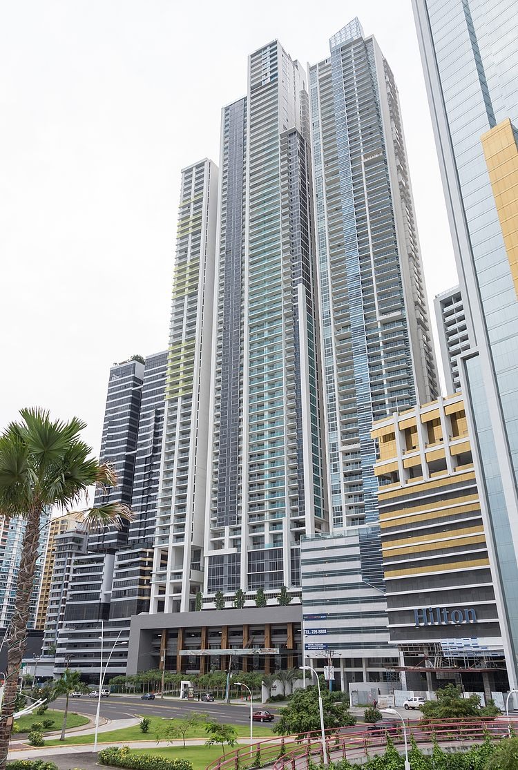 Yoo Panama by Philippe Starck