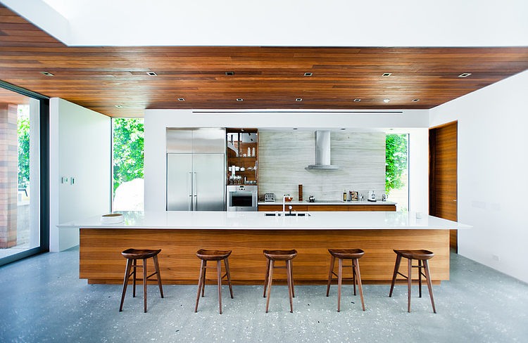 F-5 Residence by Studio AR+D Architects