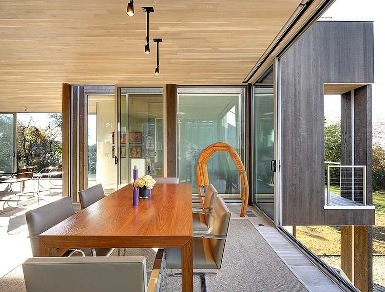Northwest Harbor House by Bates Masi + Architects