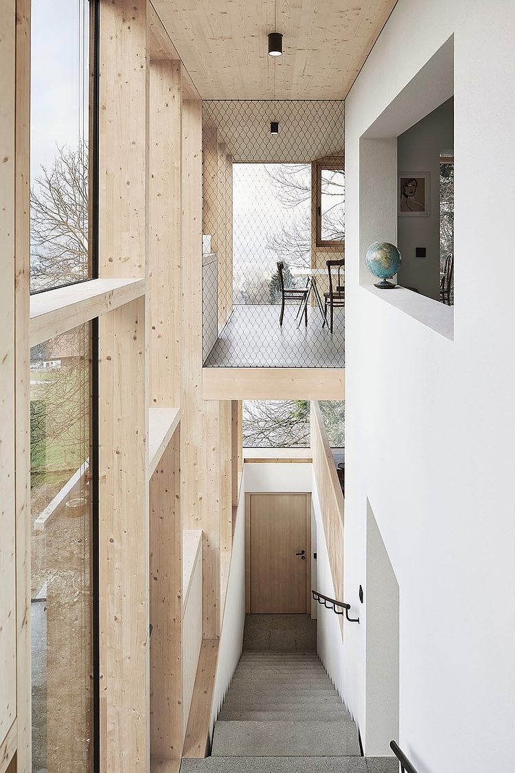 Hause Hohlen by Jochen Specht