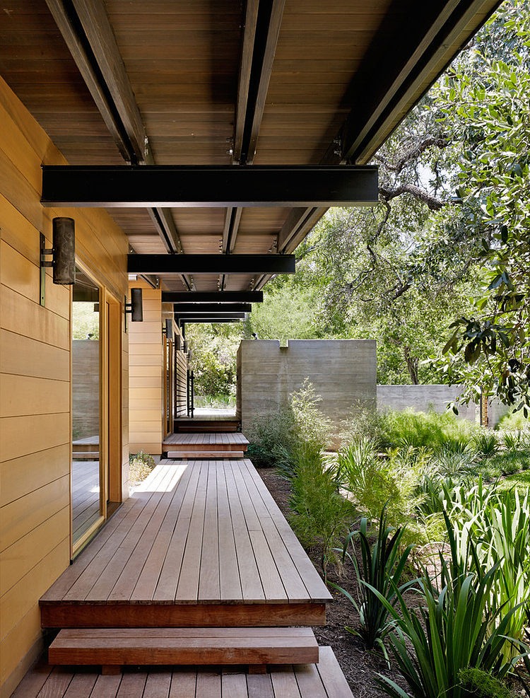 Hog Pen by Lake | Flato Architects